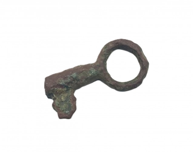 13th Century small cask key copper alloy medieval