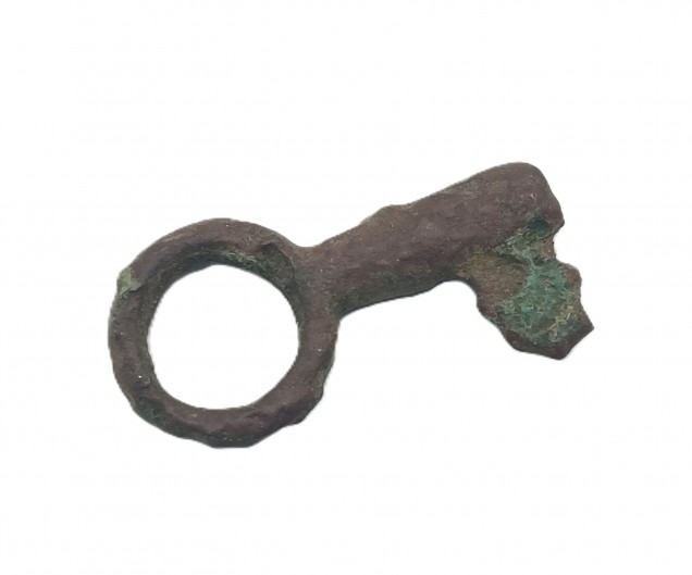 13th Century small cask key copper alloy medieval