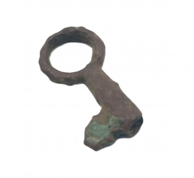 13th Century small cask key copper alloy medieval