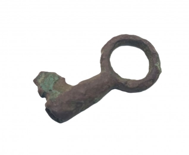13th Century small cask key copper alloy medieval