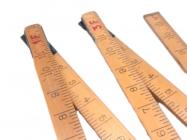 Vintage Holbro Folding Wooden Measure 5ft Ruler