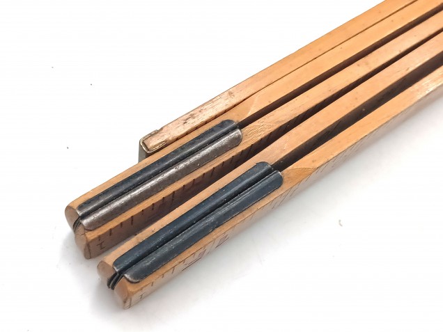 Vintage Holbro Folding Wooden Measure 5ft Ruler